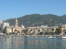 pranzo e per una passeggiata nella caratteristica cittadina ligure Nel primo pomeriggio partenza per