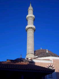 Roloi -Clock Tower- ed il minareto