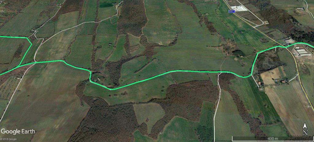 e continuiamo per 3km su una bella carrareccia, lasciando perdere le stradine a destra e a sinistra che portano a