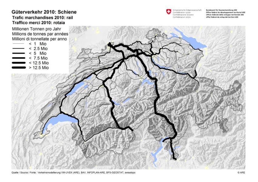 Figura 3: Carta del traffico merci stradale in Svizzera nel 2010 Figura 4: Carta del