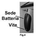 4) Inserire una batteria alcalina 9V (6LR61) nella sede batteria, richiudere la sede e avvitare nuovamente la