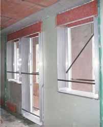 Il blocco isolante Roverplastik è un prefabbricato per la costruzione finita del vano porta e finestra, composto da spalle laterali in poliuretano rivestite in fibrocemento, ancorate ad un cassonetto