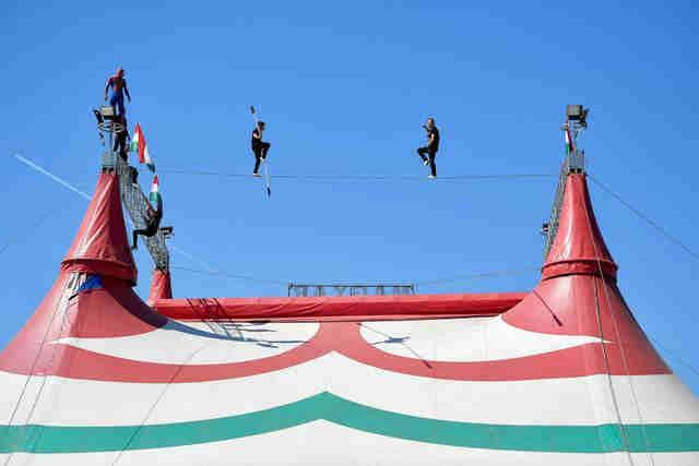 Ungheria: esibizioni durante Giornata Mondiale del Circo 23 Aprile 2018 La IX Giornata Mondiale del Circo e il 250 anniversario del cirmo moderno sono stati festeggiati anche in Ungheria.