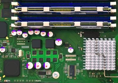 n È costituita da una o più chip (scheggia), cioè da piastrine di silicio