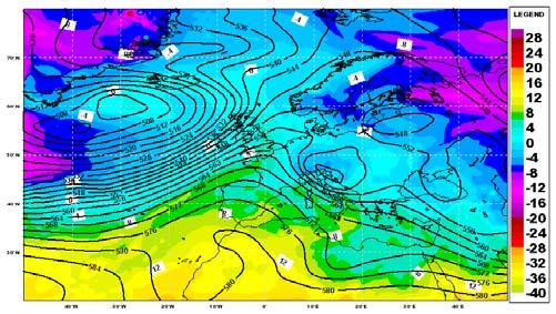 I fenomeni si esauriscono definitivamente nel tardo pomeriggio, quando il ciclone si posiziona sull Italia nord-orientale e la nostra penisola è interessata da flussi prevalentemente dai