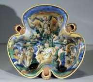 Officina di Urbino, Rinfrescatoio con decoro a raffaellesche, maiolica Raffaello e