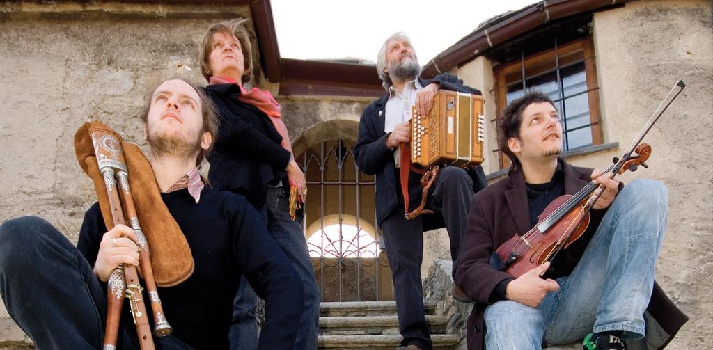 I Trouveur Valdotèn I Trouveur Valdotèn sono un gruppo di musica tradizionale alpina della Valle d Aosta.