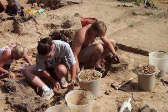 Archeologi al lavoro