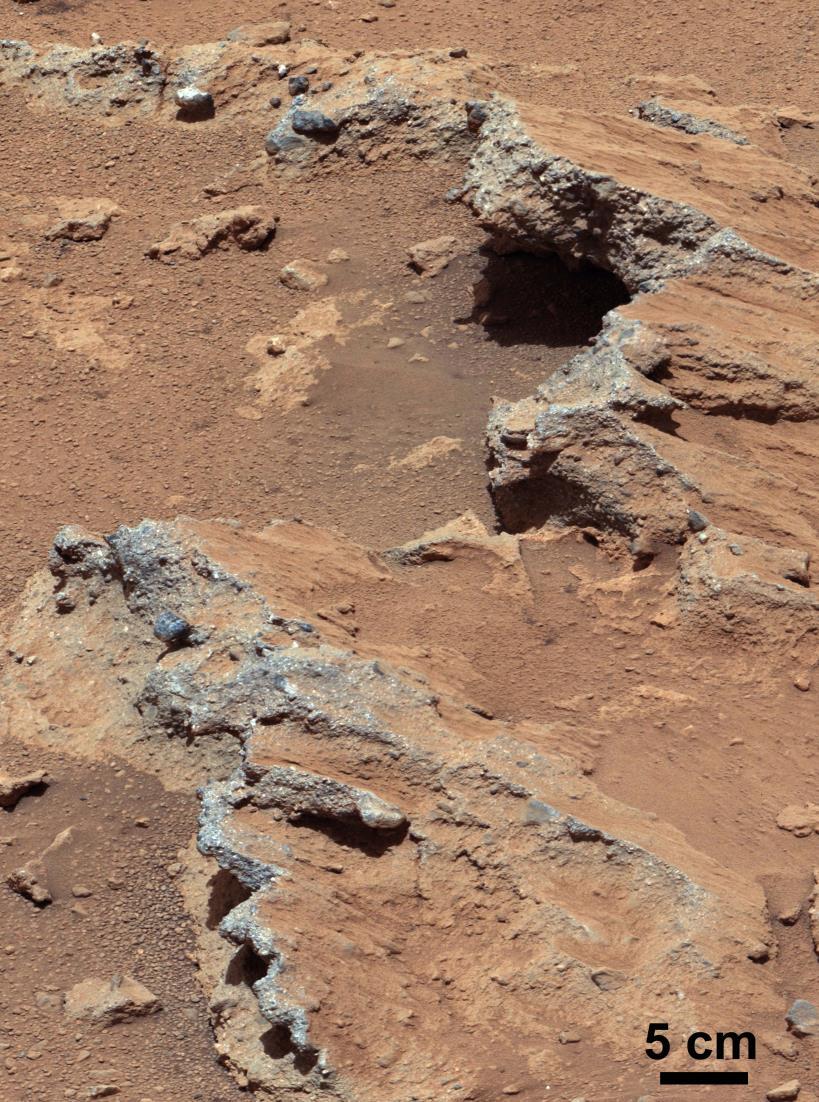 strutture geologiche di tipo sedimentario Il rover Opportunity ha scoperto sferule contenenti ematite