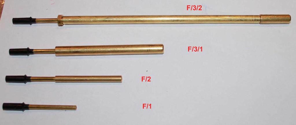 E/2 Tubo PU 4 x 2,5 mm n n n n 4 F/3/2 iniettori per palma 4 F/3/1 iniettori per palma e pini 4 F/2 iniettori per