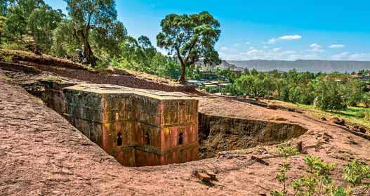 VIAGGIO SUGGESTIVO TRA LE SPLENDIDE TESTIMONIANZE DELLA GRANDE CIVILTÀ ETIOPE: I POPOLI ED I MERCATI DELLA VALLE DELL OMO, I MAESTOSI PAESAGGI DELL ALTOPIANO, LE CHIE- SE DI LALIBELA E DEL LAGO TANA,