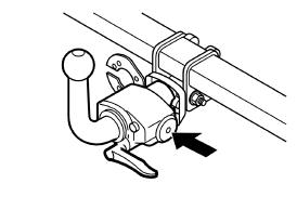 Avviamento e guida Gancio di traino staccabile montaggio LOCKED (CHIUSO) PUSH TO LOCK (PREMERE PER CHIUDERE) RED PIN (B) NOT VISIBLE (PERNO ROSSO (B) NON VISIBILE) Inserire la sezione sferica in