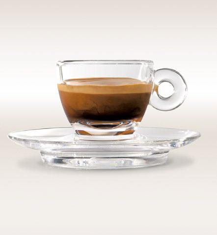 IL RISULTATO Un espresso aromatico e vellutato, con una crema densa e ricca che si forma nel cuore del caffè.