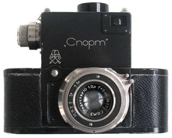 1935 La Cnopm (USSR) è la prima reflex per
