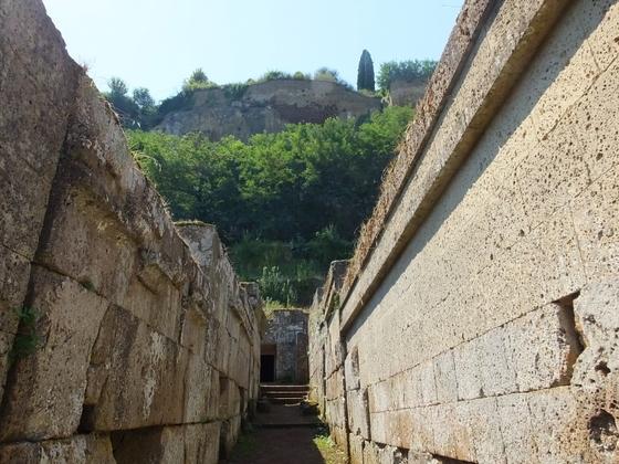 Arologia passione Come si fa o scavo arologico Durante la vacanza a Orvieto, i miei genitori e io, abbiamo visitato