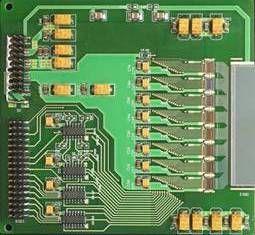 SiliconStripDetector Rivelazione diretta raggi X Edge-on 512 strip Pixel 100x300 µm Spessore Area attiva 1cm Pixel Assottigliato a 20 µm Cut a 20 µm : Alta