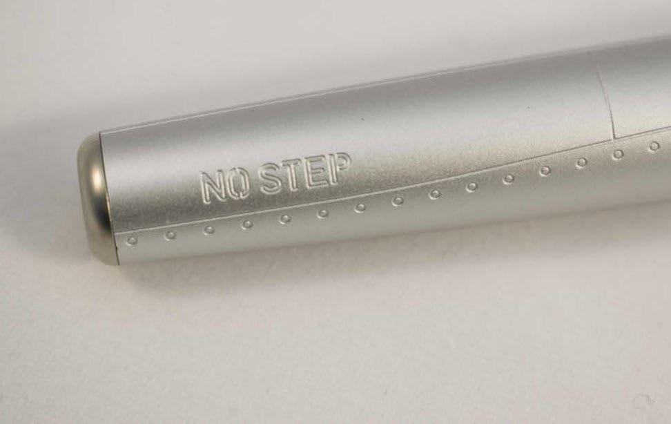 Adorning the entire body of the Aviator s Pen are specific design details in the language of the aviation industry.