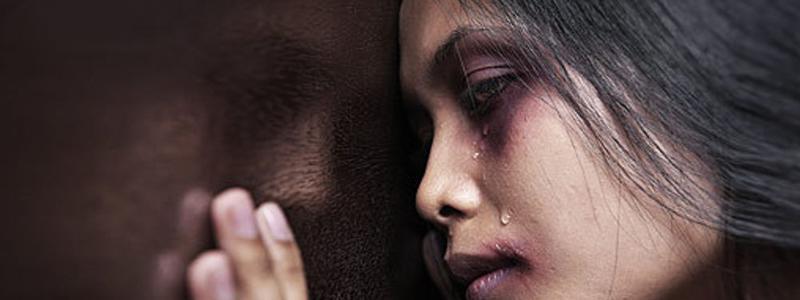 Violenza di genere: dati Istat «State molto attenti a far piangere una donna, perché Dio conta le sue lacrime!