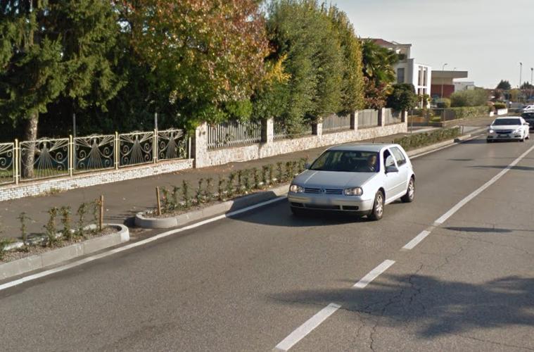 59 m_percorso PEDONALE E CICLABILE I percorsi pedonali e ciclabili, di norma, si possono realizzare: