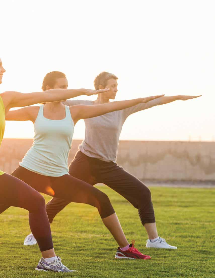 Attività fisica L'attività fisica rafforza i muscoli e sostiene il cuore, il sistema circolatorio e linfatico, oltre a fornire altri benefici fondamentali.