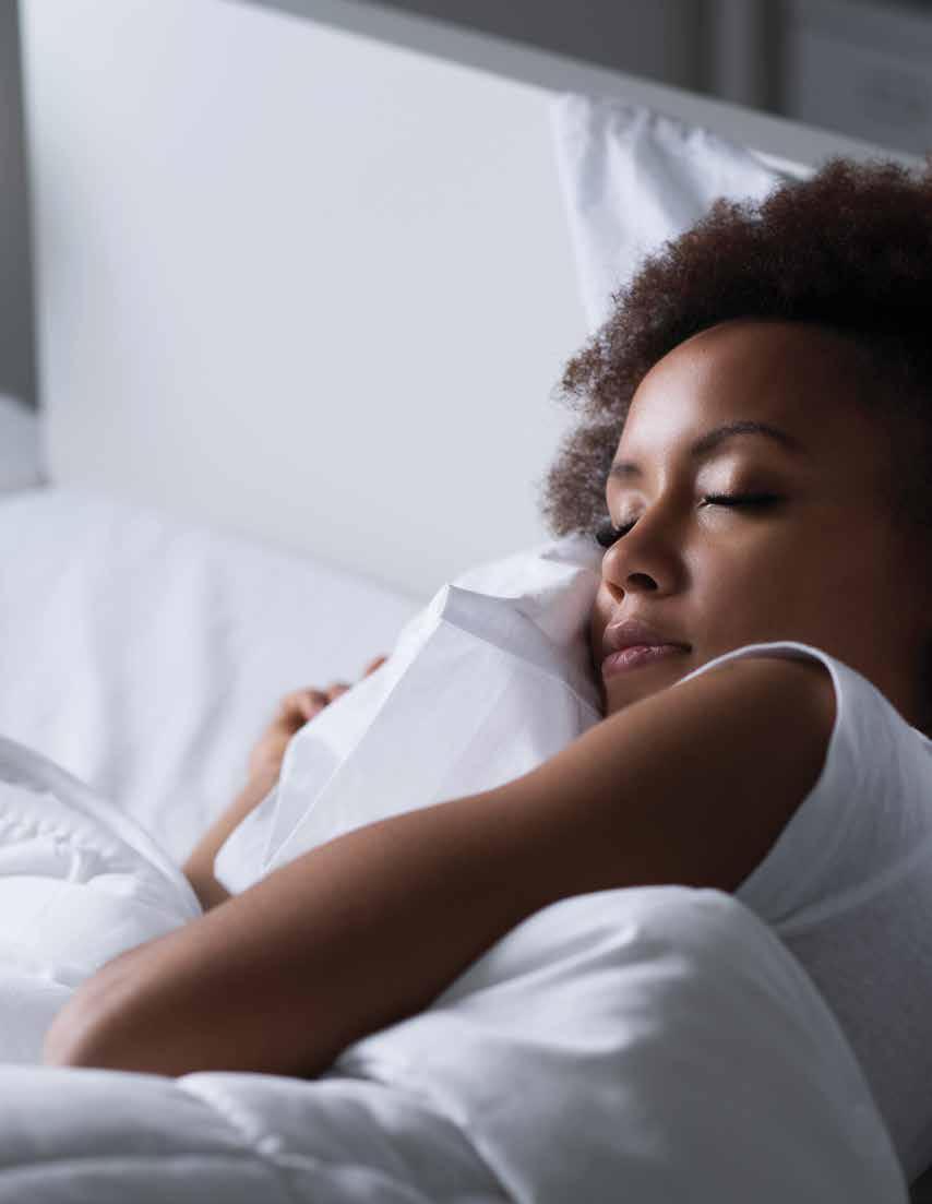 Riposa e gestisci lo Stress Il sonno migliora l'umore e dà al tuo organismo l'opportunità di ripararsi e rigenerarsi. Usa gli oli essenziali per trarre il massimo dal tuo sonno.