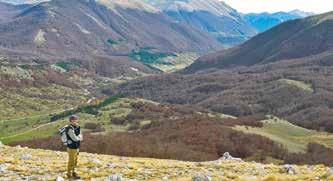 12 marzo Domenica 10 marzo MONTE TURCHIO 1898 m s.l.m. Gruppo montuoso Parco Nazionale d Abruzzo, Lazio e Molise Difficoltà: E Dislivello: 500 m Tempo: 2,00 ore in salita Itinerario: da Lecce