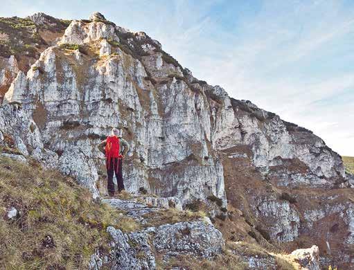 giugno 19 Intersezionale con le sezioni CAI di Guardiagrele e Loreto Aprutino Domenica 9 Giugno IN CAMMINO NEI PARCHI CIMA MACIRENELLE (1995 m) e VALLE DI PALOMBARO Gruppo montuoso: Parco Nazionale