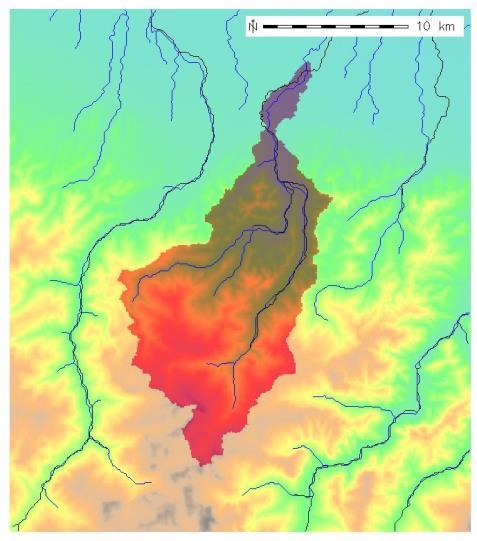 Grazie al fatto che in ambiente GIS si lavora con informazioni georiferite, a partire dal tematismo vettoriale del bacino è possibile, mediante l introduzione di un opportuna colonna nella tabella