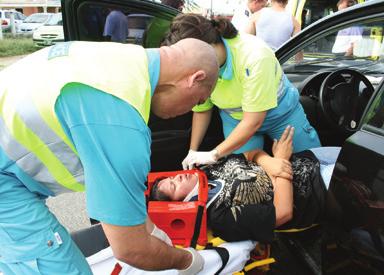 preferencia y un auto a bin dal riba dje y a ocasiona accidente.