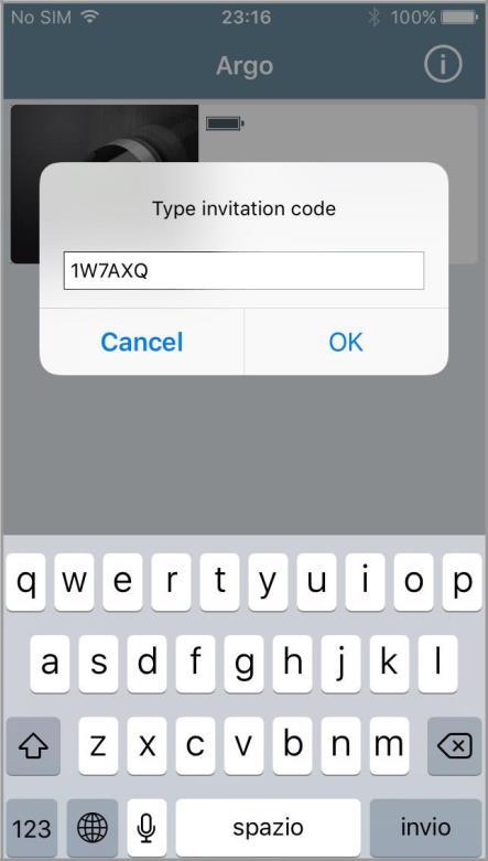 Inviti Un messaggio pop-up ti chiederà di digitare il Codice Invito per accedere alla porta. Digita il Codice Invito precedentemente ricevuto per email e premi OK.