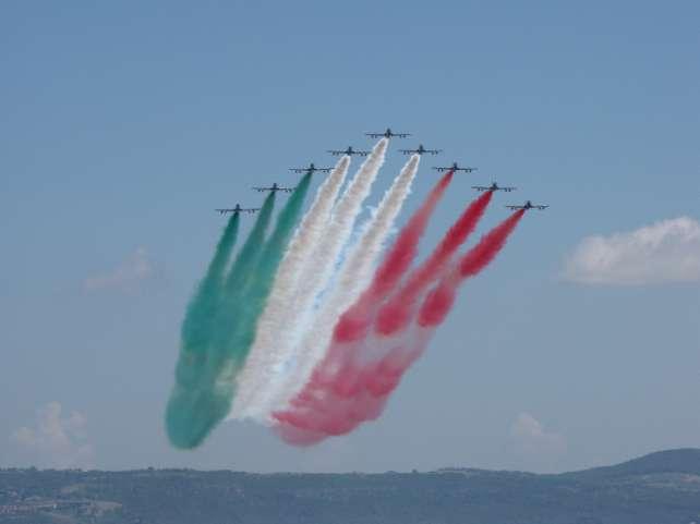 Vigna di Valle, 25 maggio ore 11:00.