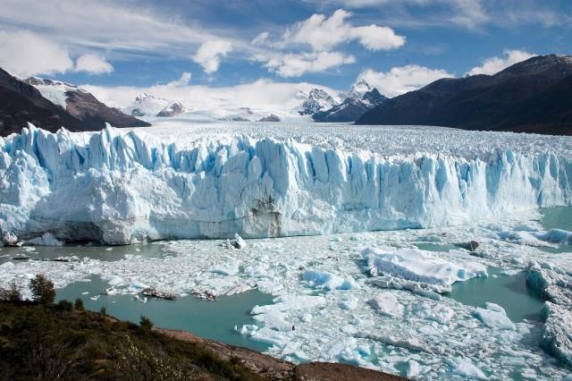 LSTravel propone ad Arcadia Genova: Mescola le tue emozioni tra balli argentini e maestosi ghiacciai ARGENTINA / PATAGONIA 10/20 MARZO 2018 La Patagonia è una regione che occupa