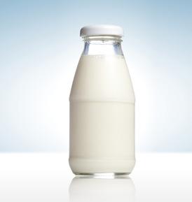 Cos è il latte fermentato Il latte fermentato è una preparazione alimentare ottenuta dalla fermentazione del latte ad opera di microrganismi (batteri) non patogeni (ovvero che non causano malattie),