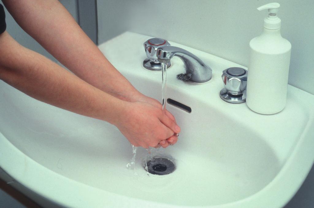Lavare bene le mani Per lavarmi bene?