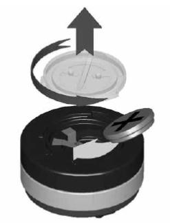 8. Non lubrificare l'o-ring, poiché il lubrificante danneggerebbe chimicamente il coperchio del vano batteria. Italiano 9. Prima dell'installazione, controllare l'adeguata polarità della batteria.