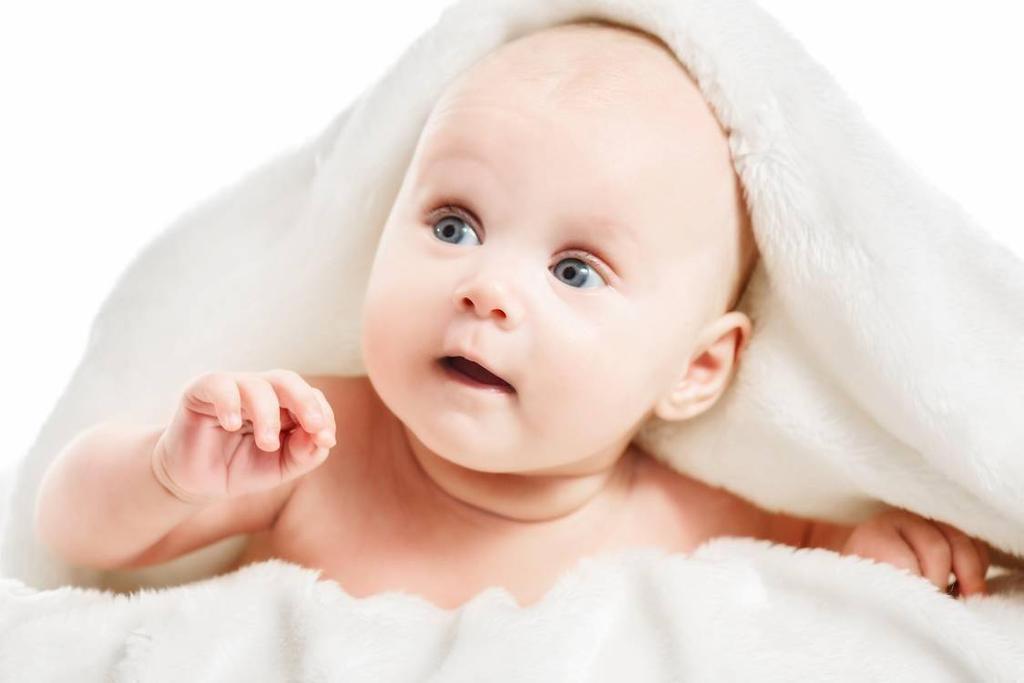 BELLA BABY HAPPY NATURAL CARE cosmesi per bambini La cura completa per la pelle del tuo bambino Formula delicata