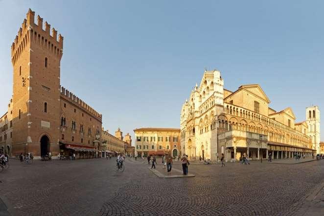 Pomeriggio Partenza per COMACCHIO TOUR GUIDATO completo della piccola città di Comacchio: Valle Fattibello, Trepponti, Ponte degli