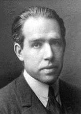 Rutherford 1913 Niels Bohr Suggerì una