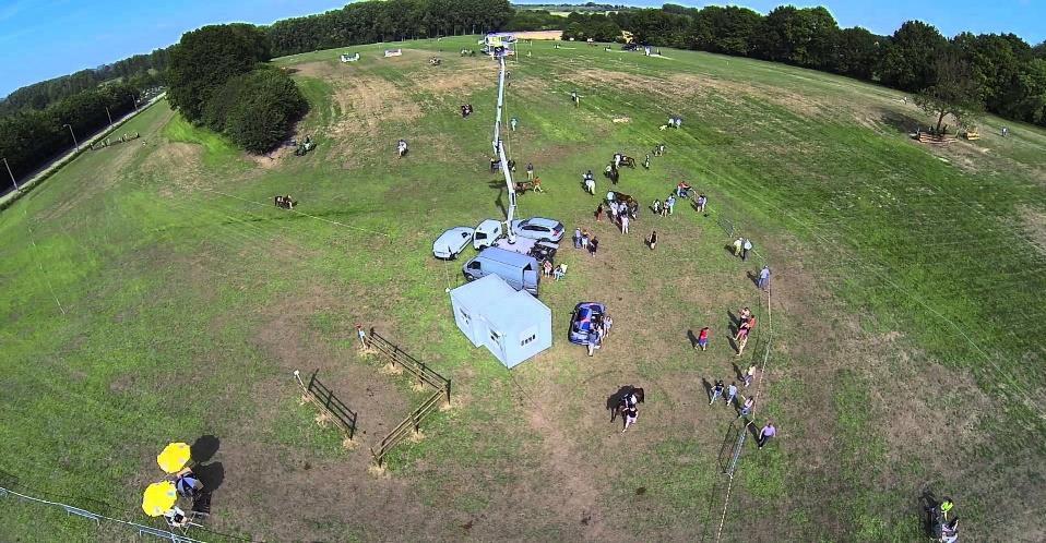 Un evento unico come il primo Cross Country del vostro bambino o del vostro nuovo cavallo ma anche semplicemente la partecipazione ad un Concorso Completo di Equitazione, è un avvenimento che porta