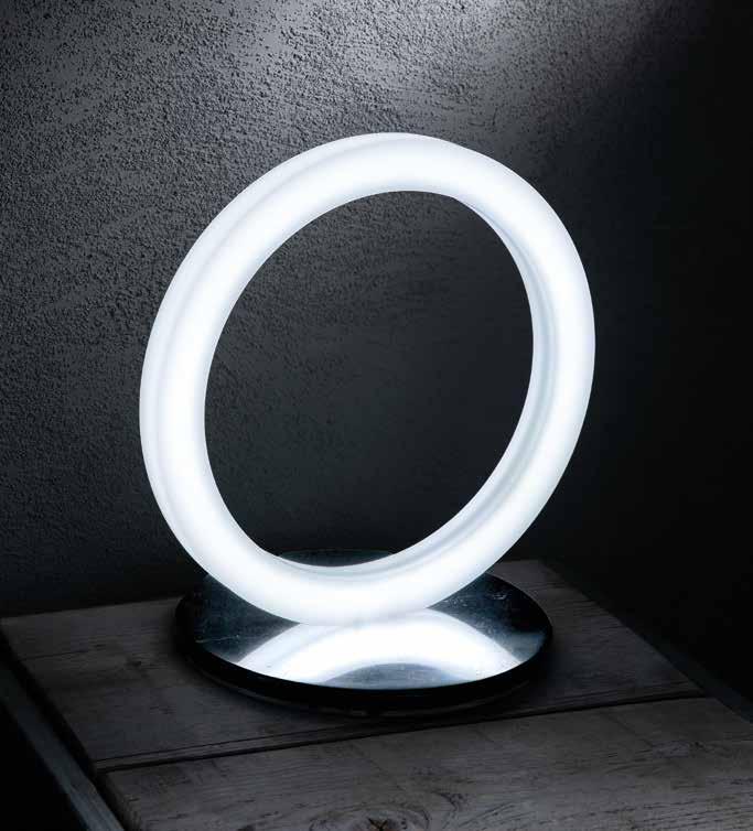 O-led Illuminazione 055 O-LED Lampada a forma di anello in cristallo acrilico opalino, con base in marmo nero.
