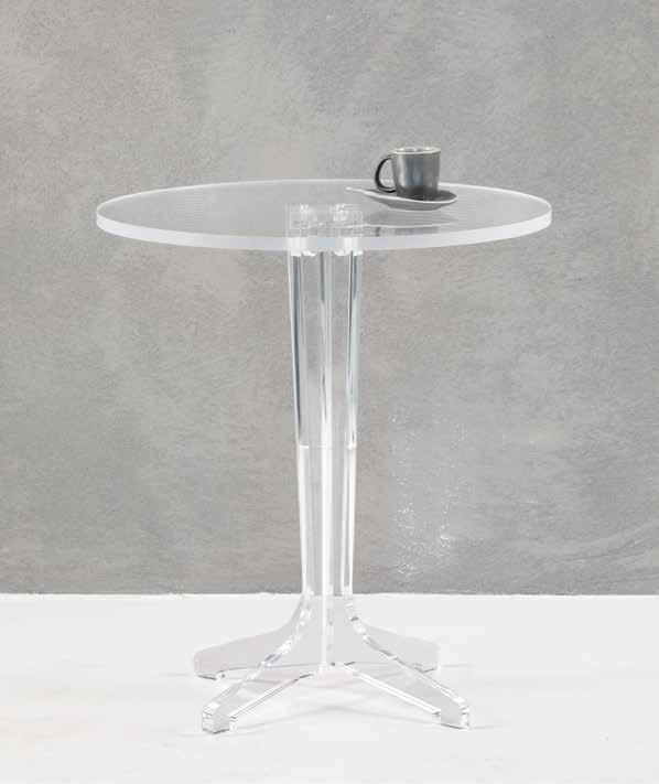 Tavolini Complementi di arredo 143 STANTON Design: Mattei Carella Design Tavolino in cristallo acrilico con struttura ottenuta mediante tecnologia laser, con