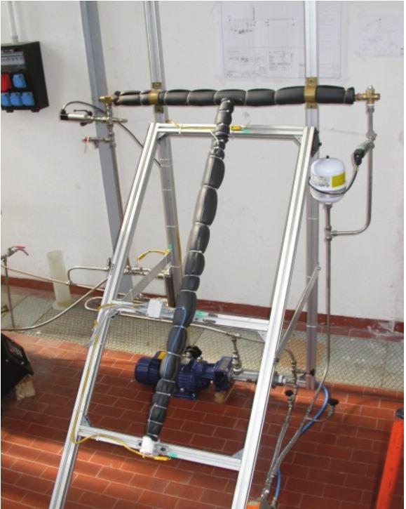 Realizzazione di laboratori per la qualificazione di componenti e sistemi Presso il Centro ENEA della Trisaia è stata realizzata una piattaforma sperimentale per la caratterizzazione di collettori