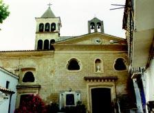 La Chiesa Madre, dedicata a Santa Maria delle Nevi (fig.