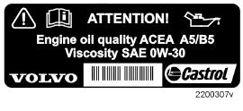 11 Specifiche Olio motore Etichetta olio Quando l etichetta indicata a fianco si trova nel vano motore dell automobile, vale quanto segue. Vedere la posizione a pag. 228.