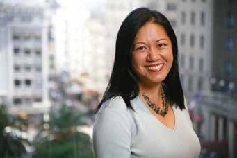 CHARLENE LI ESPERTA MONDIALE IN MATERIA DI BUSINESS E DISRUPTIVE TECHNOLOGY MARKETING E VENDITE Charlene Li è Principal Analyst di Altimeter, autrice del libro Open Leadership, bestseller del The New