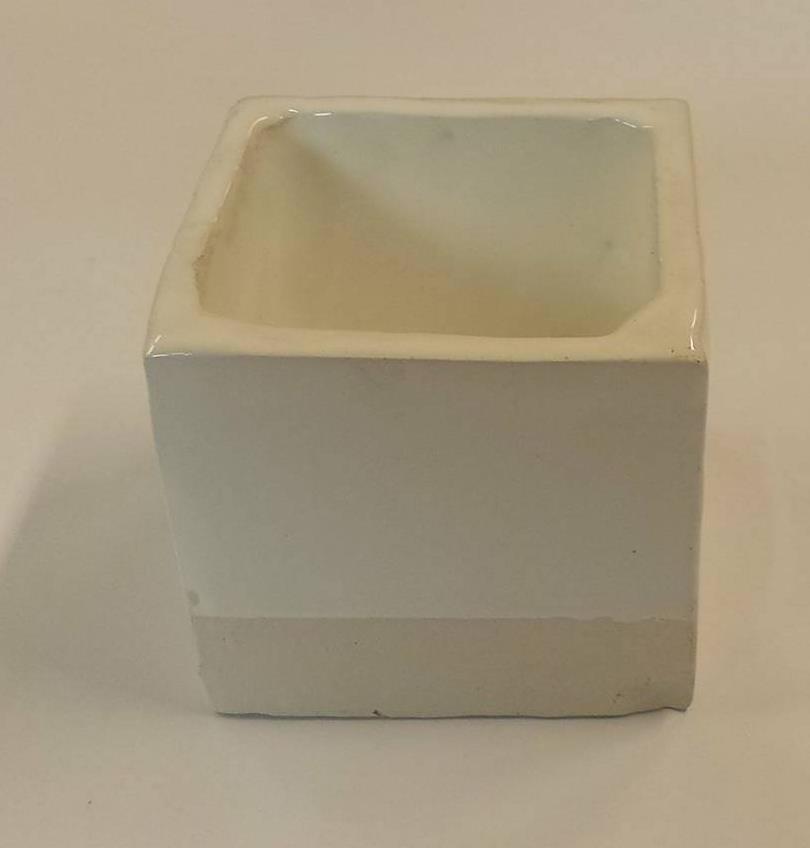 Qualche esempio_ceramica Cubotto portatutto Dimensioni: