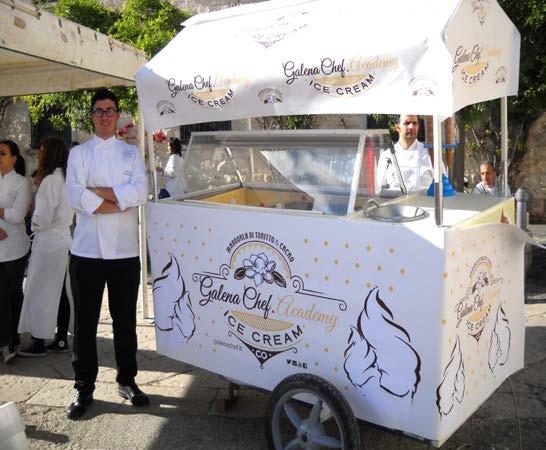 progetti complicati, degli sponsor generosi che offrono deliziosi gelati, bevande e torte (Galena Chef