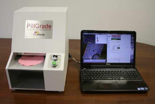 IL SISTEMA PillGrade Sistema brevettato di scansione 3D per la valutazione automatica del grado di PILLING In figura un esempio del sistema che sarà descritto Il PILLING è un fenomeno che si