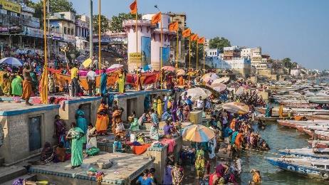 Check-in in hotel Pomeriggio: pranzo a Varanasi e spostamento verso il