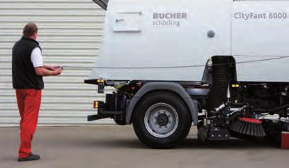 Bucher Schörling Ergonomicità e comfort Le grandi motospazzatrici sono dotate del nuovo sistema Power Sweep Control (PSC).